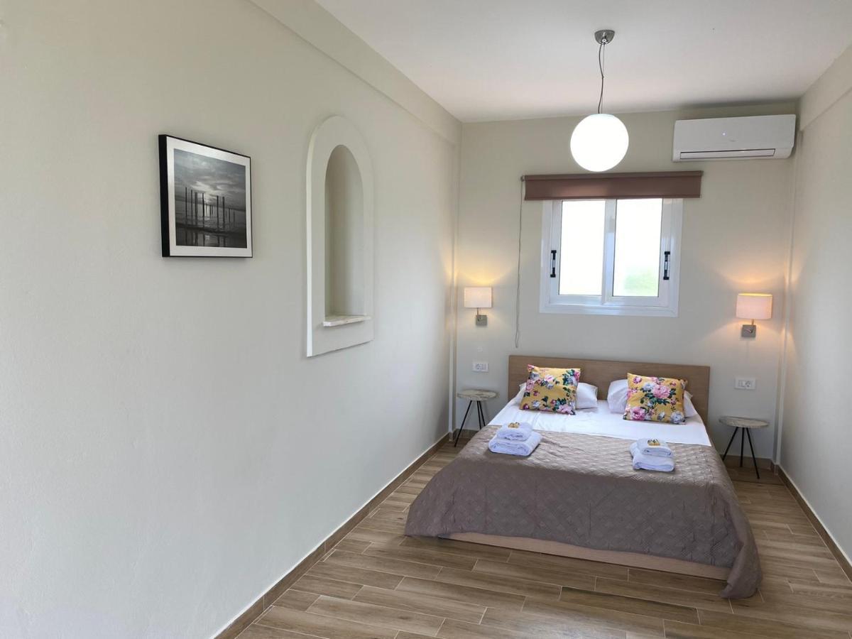 Porto Giardino Apartments Kypseli Exteriör bild