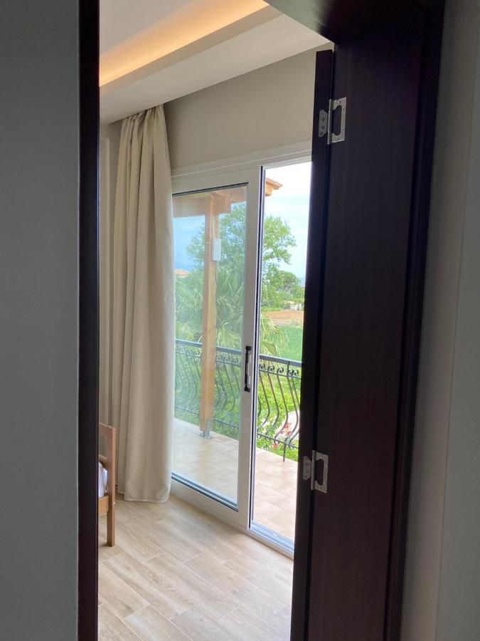 Porto Giardino Apartments Kypseli Exteriör bild